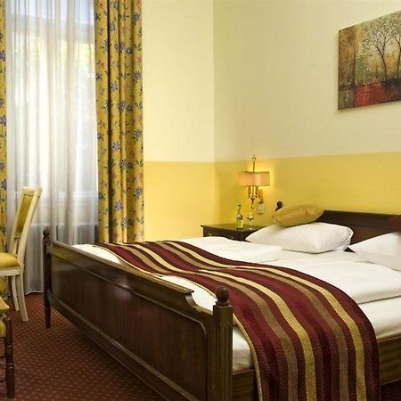 Grand City Hotel Berlin Zentrum Extérieur photo