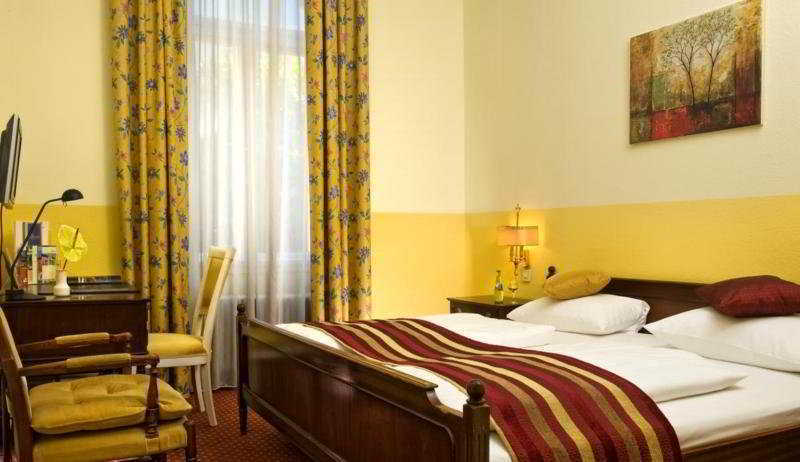 Grand City Hotel Berlin Zentrum Extérieur photo